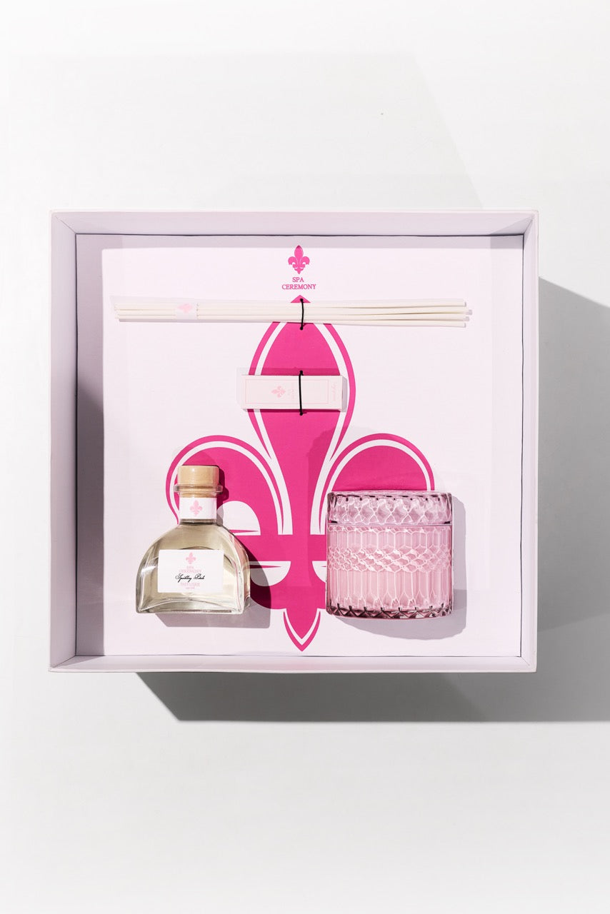 “Sparkling Petals” perfumed set: 250g candle and 150ml aroma diffuser