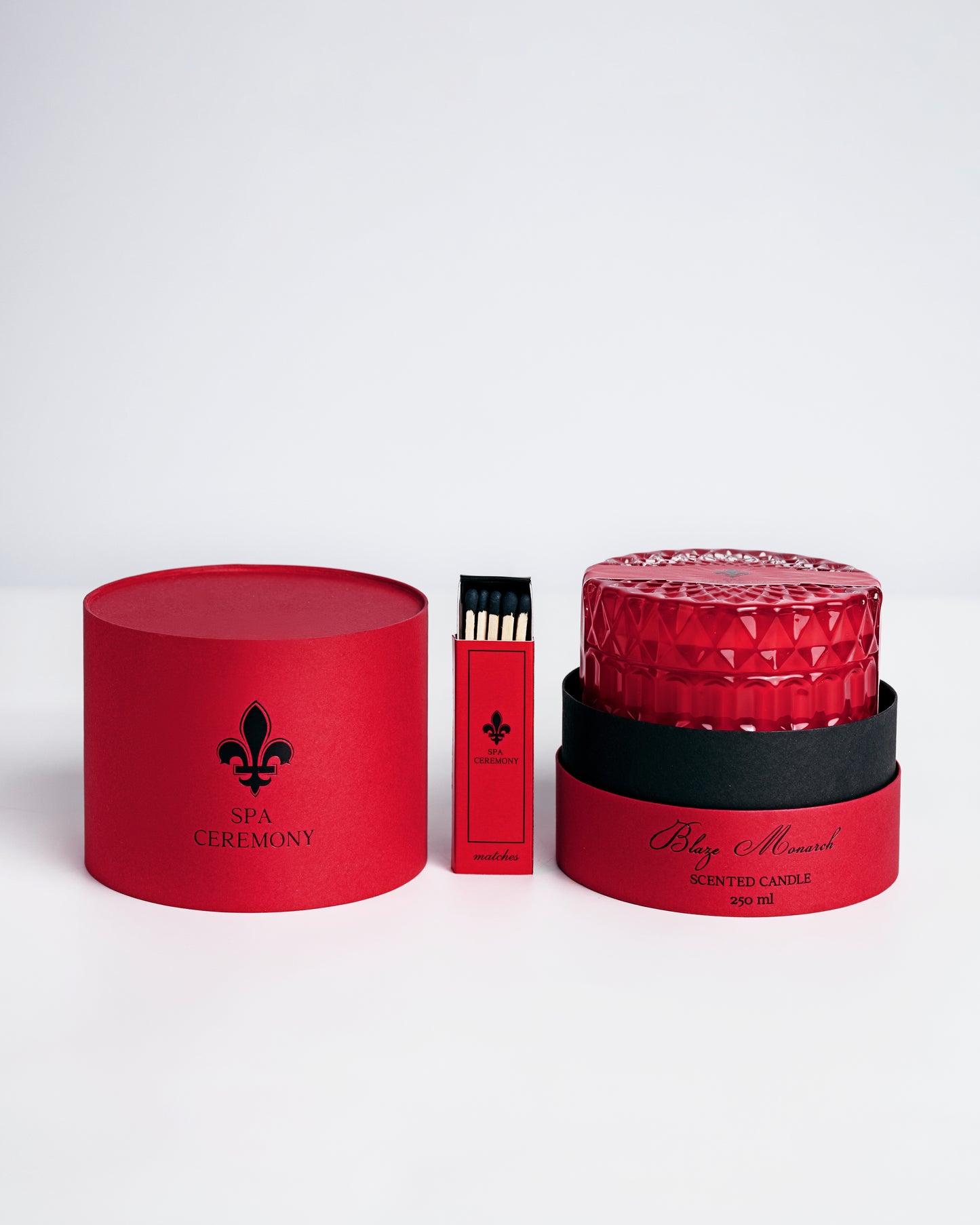 Парфумована свічка Blaze Monarch, 250ml